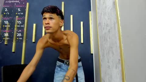 Snapshot of just_d4v7 chatting on 10/13/25, 07:14 JUST online show from 10/13/25, 07:14