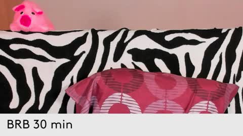 Snapshot of just_fucked chatting on 03/03/25, 09:26 Nika and Mark online show from 03/03/25, 09:26