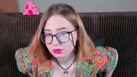 Snapshot of just_fucked chatting on 03/10/25, 08:01 Nika and Mark online show from 03/10/25, 08:01