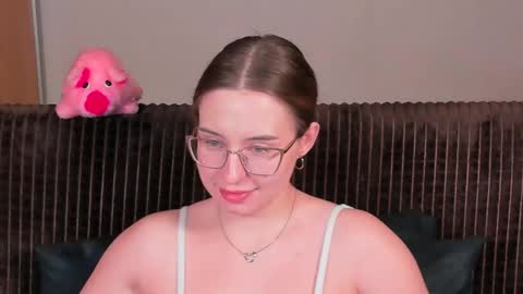 Snapshot of just_fucked chatting on 03/12/25, 01:36 Nika and Mark online show from 03/12/25, 01:36