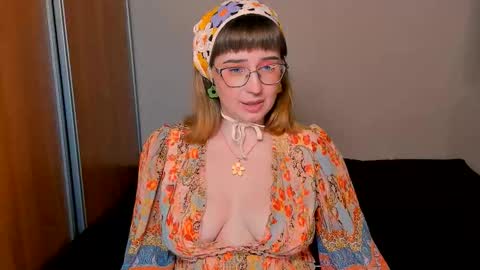 Snapshot of just_fucked chatting on 09/30/25, 11:21 Nika and Mark online show from 09/30/25, 11:21