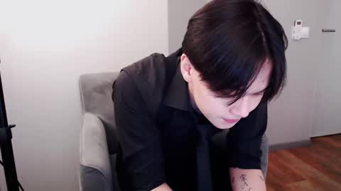 just_gay_ online show from 02/20/25, 01:51