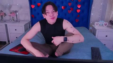 just_gay_ online show from 02/26/25, 01:52