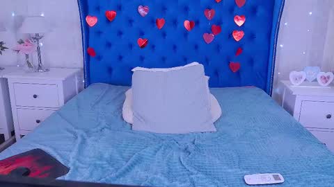 just_gay_ online show from 02/26/25, 04:56
