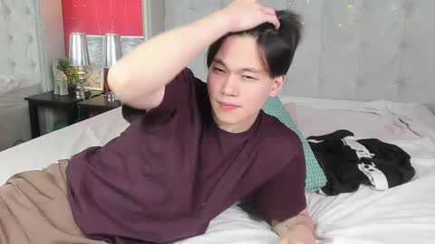just_gay_ online show from 02/27/25, 09:54