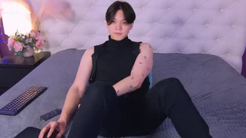 just_gay_ online show from 03/12/25, 01:08