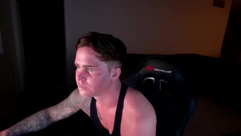 Snapshot of just_jayyyyy chatting on 12/23/24, 03:50 BlueEyedJayy online show from 12/23/24, 03:50