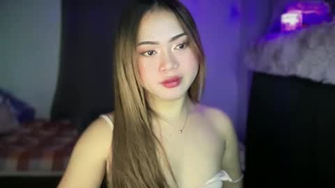 just_julia21 online show from 06/03/26, 01:30