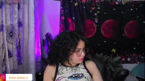 Snapshot of just_katiex chatting on 01/11/25, 02:41 Sofia online show from 01/11/25, 02:41