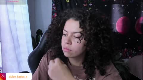 Snapshot of just_katiex chatting on 01/18/25, 10:39 Sofia online show from 01/18/25, 10:39