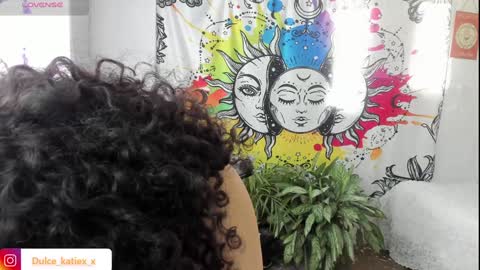 Snapshot of just_katiex chatting on 01/27/25, 09:00 Sofia online show from 01/27/25, 09:00