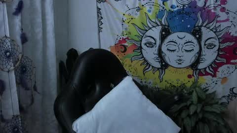 Snapshot of just_katiex chatting on 02/07/25, 10:08 Sofia online show from 02/07/25, 10:08