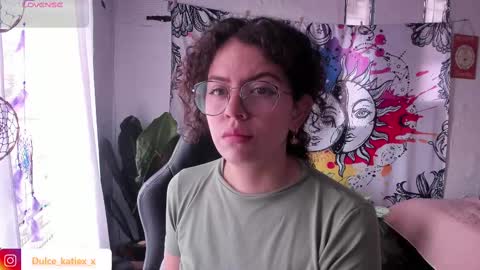 Snapshot of just_katiex chatting on 02/10/25, 01:22 Sofia online show from 02/10/25, 01:22