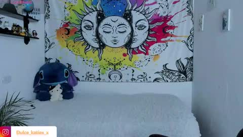 Snapshot of just_katiex chatting on 11/12/25, 05:13 Sofia online show from 11/12/25, 05:13