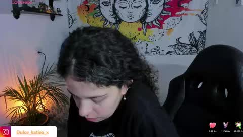 Snapshot of just_katiex chatting on 12/02/25, 06:14 Sofia online show from 12/02/25, 06:14