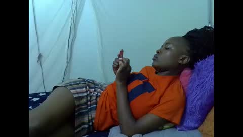 Snapshot of just_nuru chatting on 11/27/25, 06:21 just_nuru online show from 11/27/25, 06:21