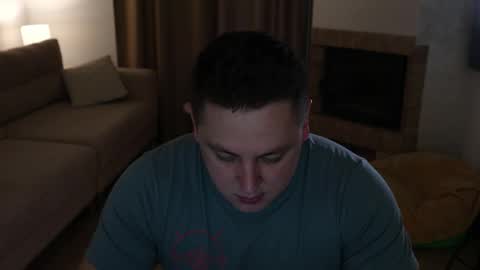 Snapshot of just_top chatting on 11/17/25, 04:57 David online show from 11/17/25, 04:57