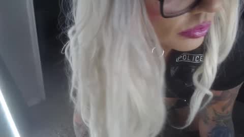 Justagirlboy online show from 03/27/26, 07:36