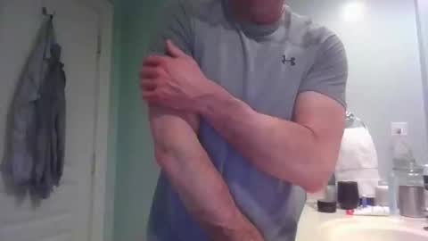 Snapshot of justanotherdadbod2025 chatting on 02/19/26, 03:35 justanotherdadbod2025 online show from 02/19/26, 03:35