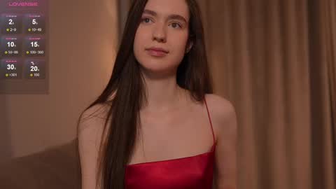 Snapshot of justbarbie_new_ chatting on 02/11/25, 09:35 Katarina online show from 02/11/25, 09:35