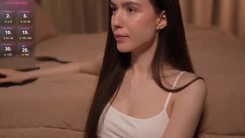 Snapshot of justbarbie_new_ chatting on 02/16/25, 04:42 Katarina online show from 02/16/25, 04:42