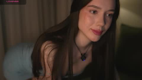 Snapshot of justbarbie_new_ chatting on 04/29/26, 07:20 Katarina online show from 04/29/26, 07:20