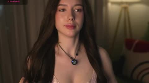 Snapshot of justbarbie_new_ chatting on 05/04/26, 06:59 Katarina online show from 05/04/26, 06:59