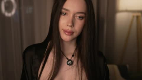 Snapshot of justbarbie_new_ chatting on 05/17/26, 06:26 Katarina online show from 05/17/26, 06:26