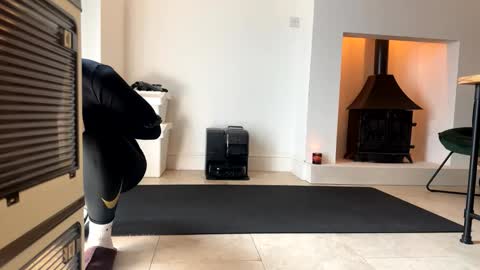 Snapshot of justbecauseiloveit chatting on 01/09/26, 11:46 Billie B William online show from 01/09/26, 11:46