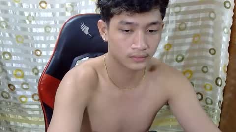 Cyril online show from 02/05/26, 03:44