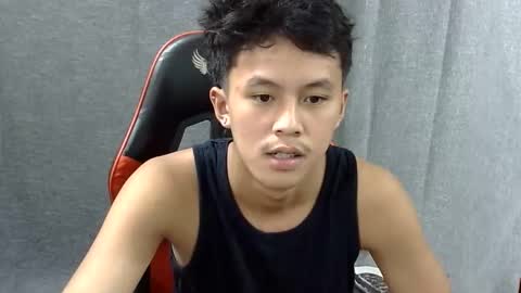 Snapshot of justcallme_james chatting on 05/24/26, 03:22 James online show from 05/24/26, 03:22