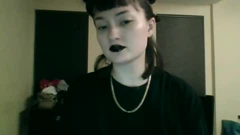 Clio D online show from 02/27/26, 12:21