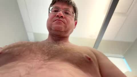 Snapshot of justfunguy221287 chatting on 02/19/26, 09:22 justfunguy221287 online show from 02/19/26, 09:22
