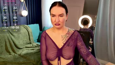 Miss Grace online show from 06/05/26, 07:47