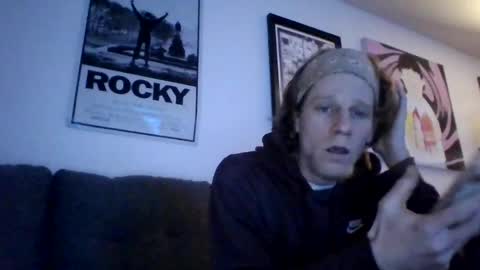 Snapshot of justhavingfun111 chatting on 02/13/25, 02:34 justhavingfun111 online show from 02/13/25, 02:34