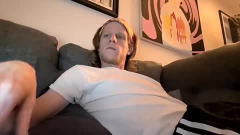 Snapshot of justhavingfun111 chatting on 12/02/25, 02:17 justhavingfun111 online show from 12/02/25, 02:17