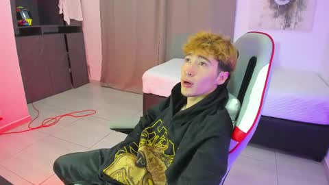 Justin Blake online show from 05/26/26, 02:35
