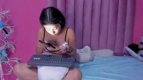 Snapshot of justin_jazmin chatting on 01/09/25, 04:41 JUSTIN Y JAZMIN online show from 01/09/25, 04:41