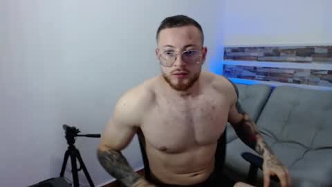 Snapshot of justin_mackenlly chatting on 04/07/26, 10:59 justin_mackenlly online show from 04/07/26, 10:59