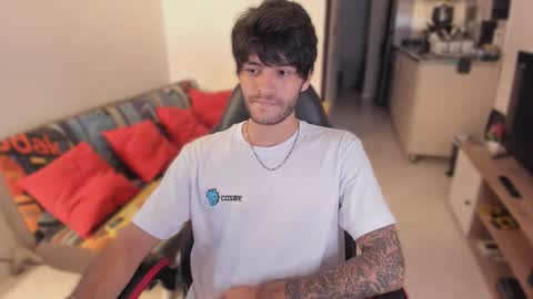 Snapshot of justin_stark1 chatting on 10/24/25, 09:11 Diego online show from 10/24/25, 09:11