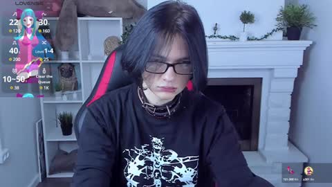 Snapshot of justin_twinkboy chatting on 01/17/25, 11:18 JUSTIN online show from 01/17/25, 11:18