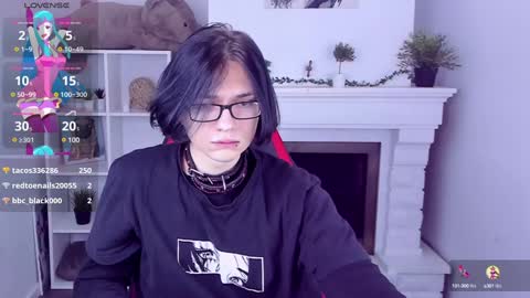 Snapshot of justin_twinkboy chatting on 01/26/25, 11:29 JUSTIN online show from 01/26/25, 11:29