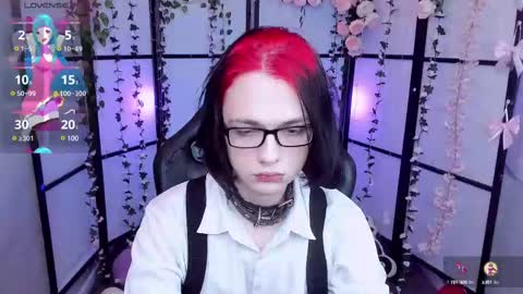Snapshot of justin_twinkboy chatting on 02/19/25, 02:55 JUSTIN online show from 02/19/25, 02:55