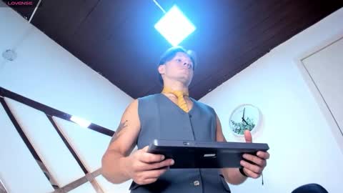 Justin  online show from 03/24/26, 07:52