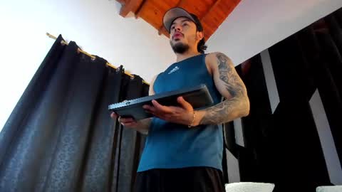 Justin White online show from 06/14/26, 02:24