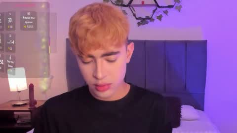 Snapshot of justinbe_ chatting on 09/29/25, 11:37 Justin online show from 09/29/25, 11:37