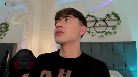 Justin online show from 12/20/25, 11:28