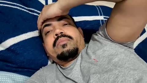 Snapshot of justinbigdream chatting on 11/17/25, 10:15 justinbigdream online show from 11/17/25, 10:15