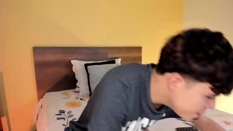 Justin online show from 03/05/25, 12:33