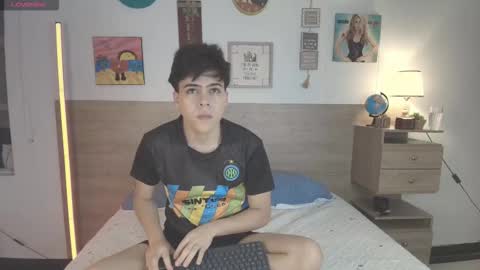 Justin online show from 09/20/25, 12:39